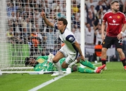 1xBit体育官网登录网址-关于瓦伦西亚逆转热刺，成功晋级欧洲足球联赛半决赛的信息