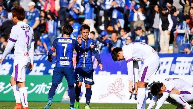 关于鹿岛鹿角冲击季军，年轻球员表现亮眼的信息