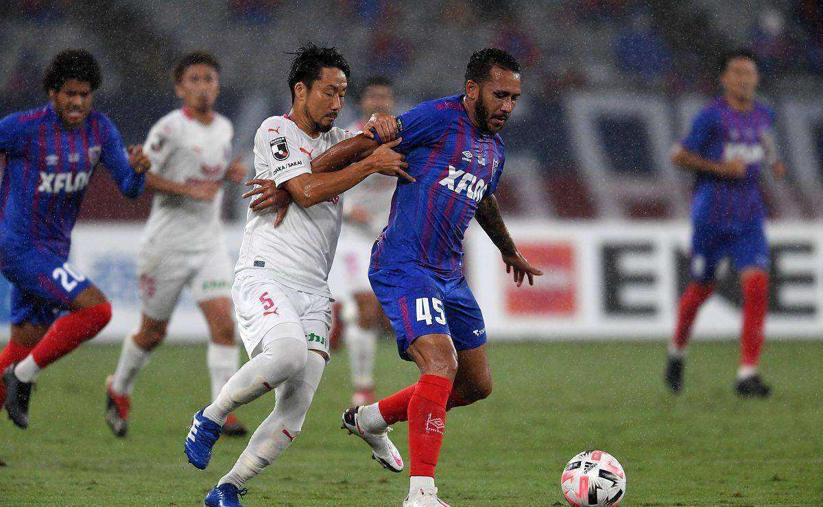 关于鹿岛鹿角冲击季军，年轻球员表现亮眼的信息