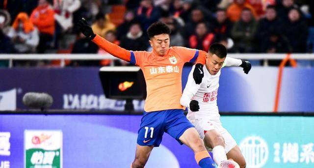 包含实力出色，冠军之路一触即发的词条