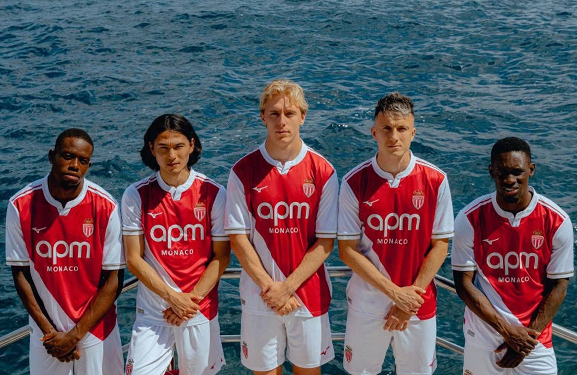 摩纳哥队遭遇败局，排名下滑