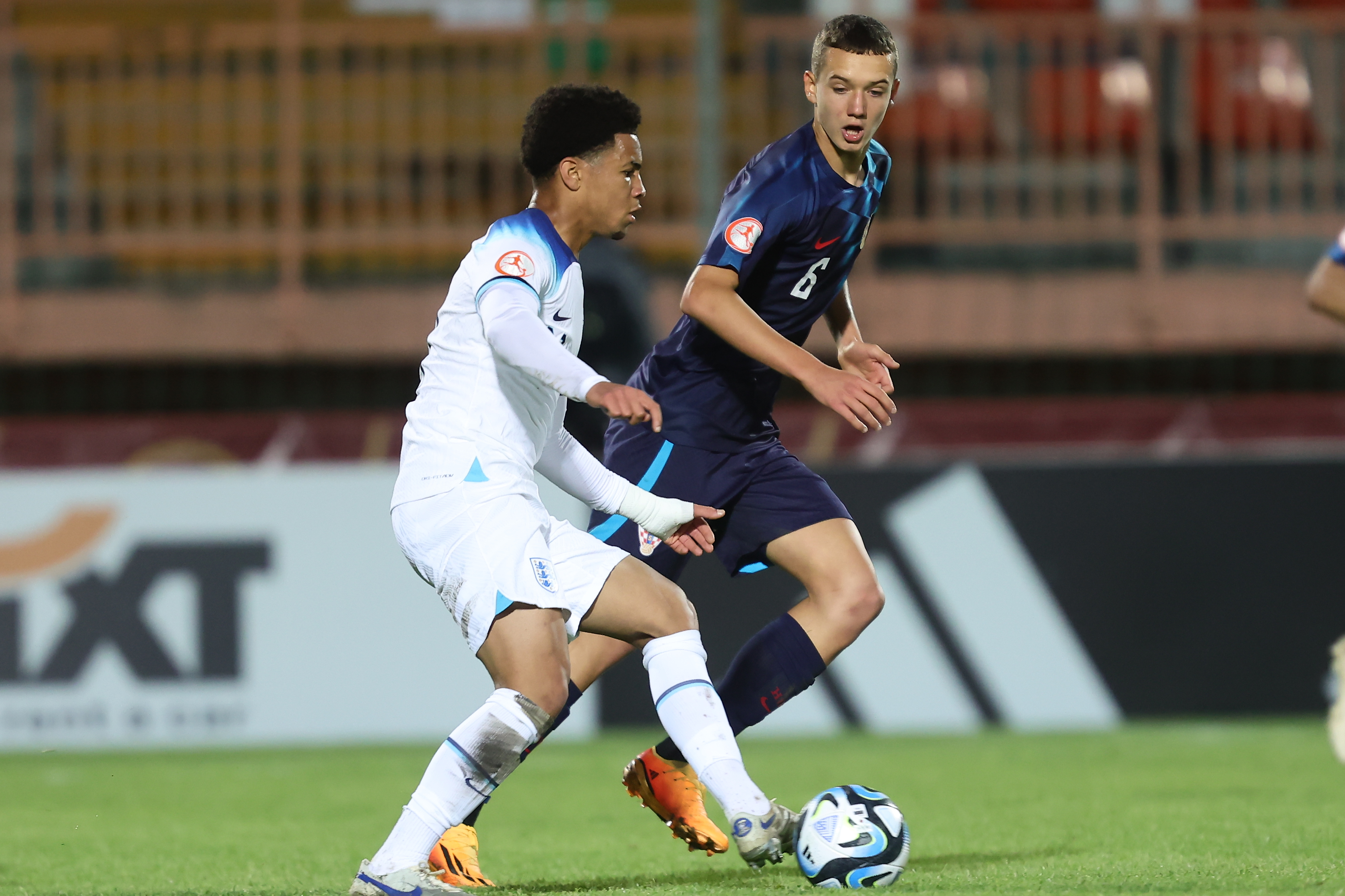 克罗地亚憾负英格兰,欧预赛征程终结的简单介绍 克罗地亚憾负英格兰,欧预赛征程终结的简单介绍