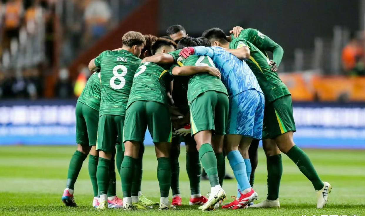 关于火爆场面中球队实力尽显,角逐激烈异常的信息 关于火爆场面中球队实力尽显,角逐激烈异常的信息