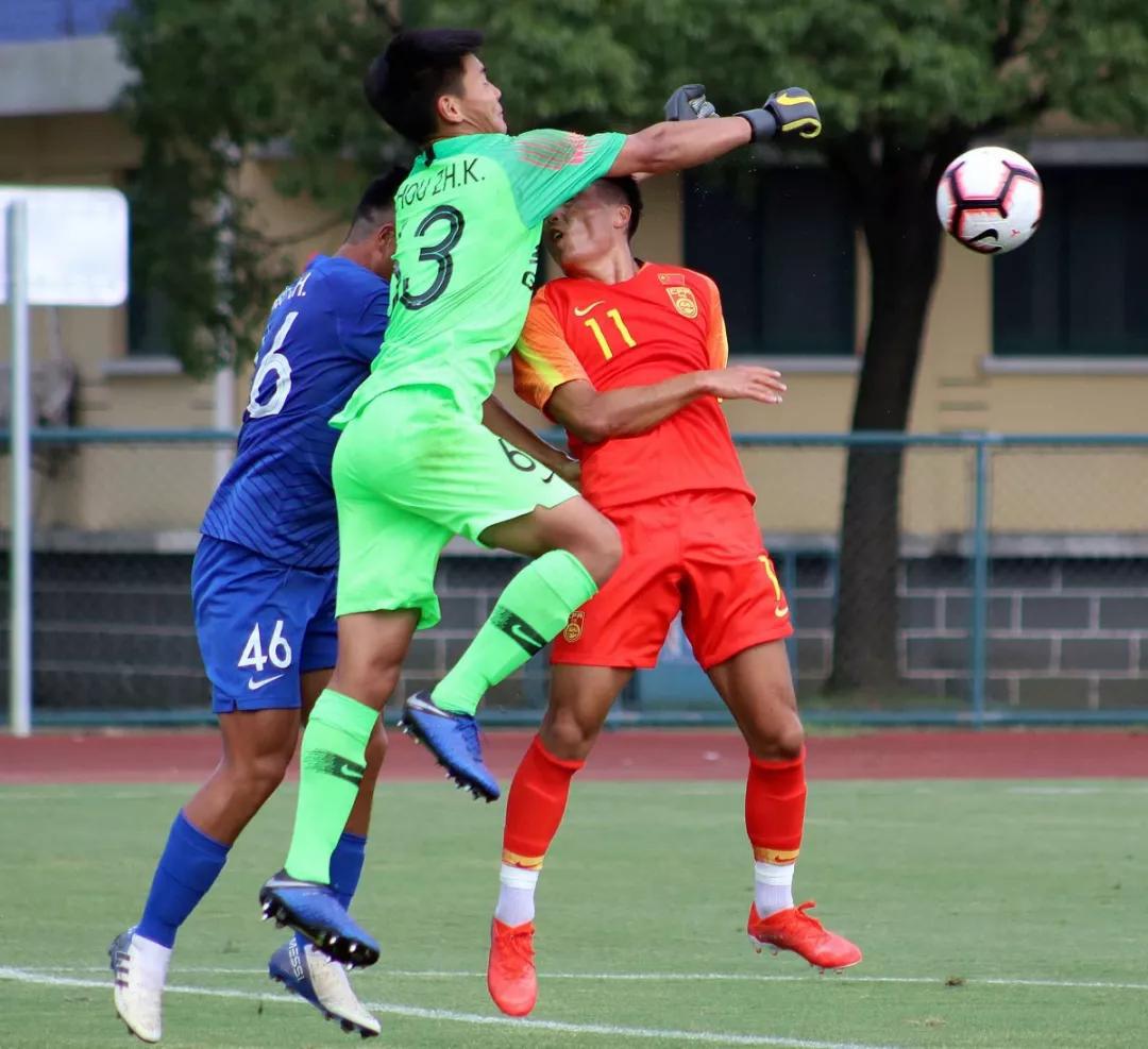 关于教练组反复磨合，力图提高球队整体实力的信息