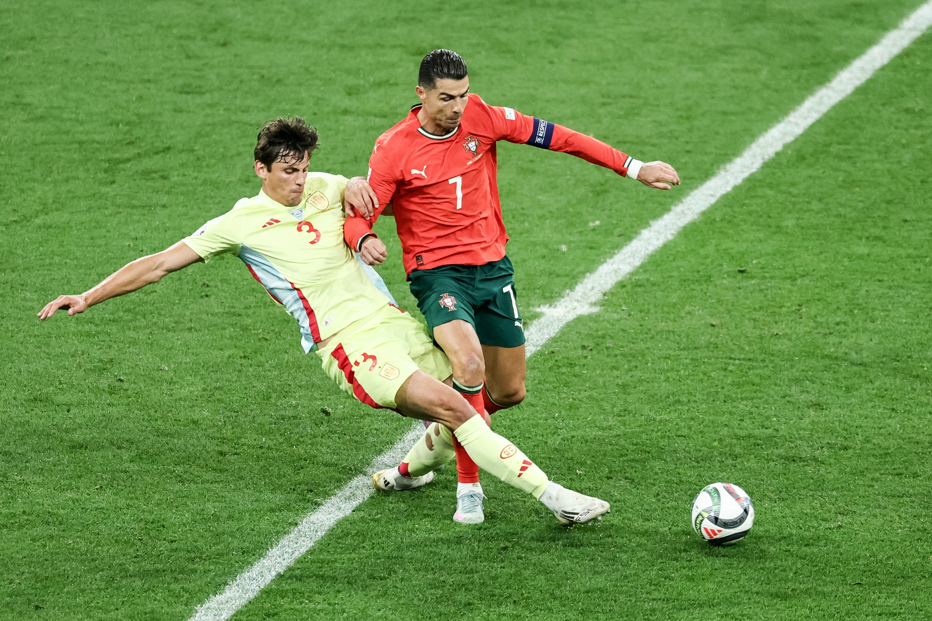 意大利挑战葡萄牙,争夺联赛冠军 意大利挑战葡萄牙,争夺联赛冠军