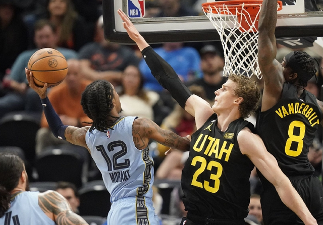 勇夫队连胜止步,西部前三排名或生变 勇夫队连胜止步,西部前三排名或生变