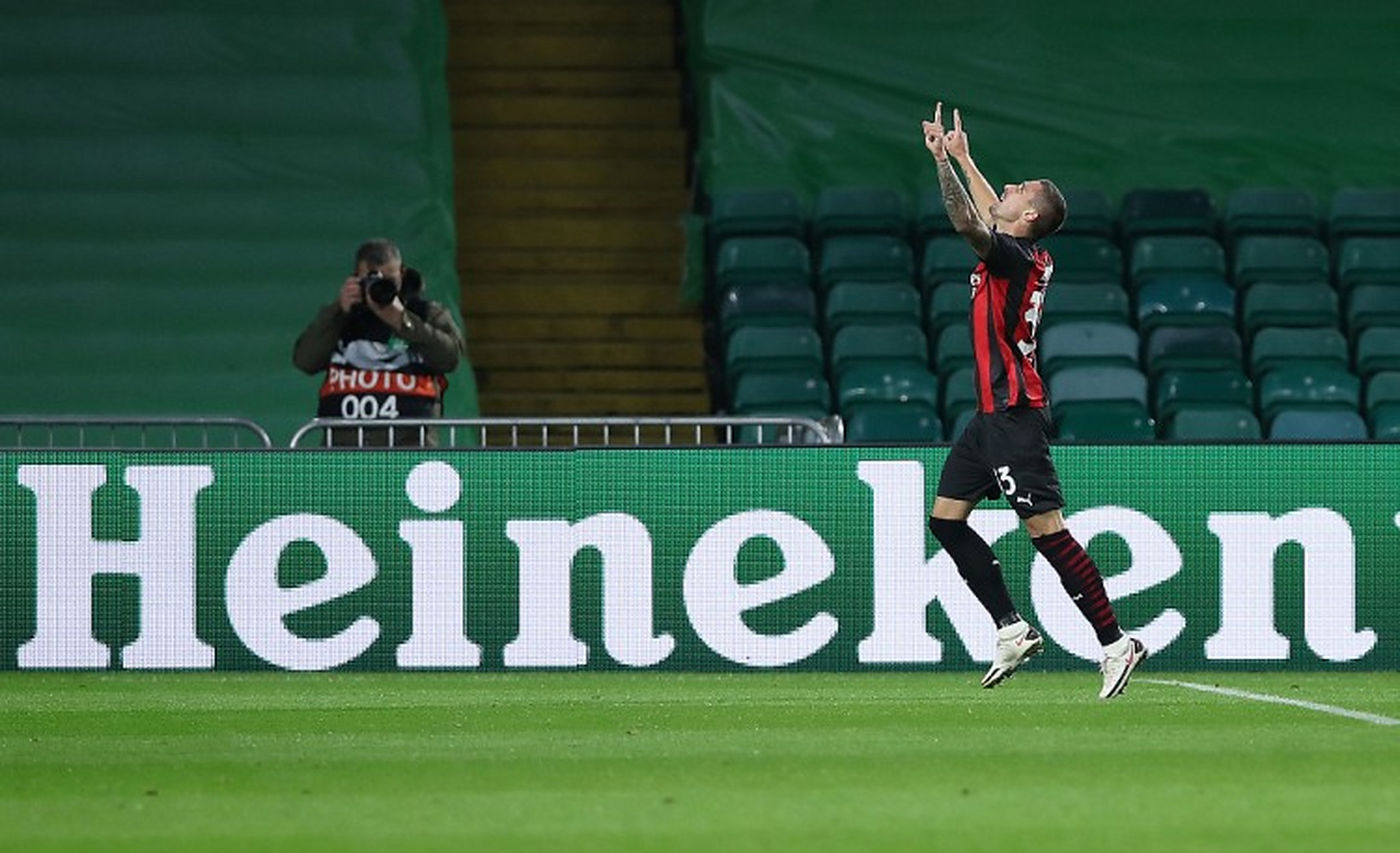 AC米兰决胜弗罗西诺内:全力冲击三分 AC米兰决胜弗罗西诺内:全力冲击三分