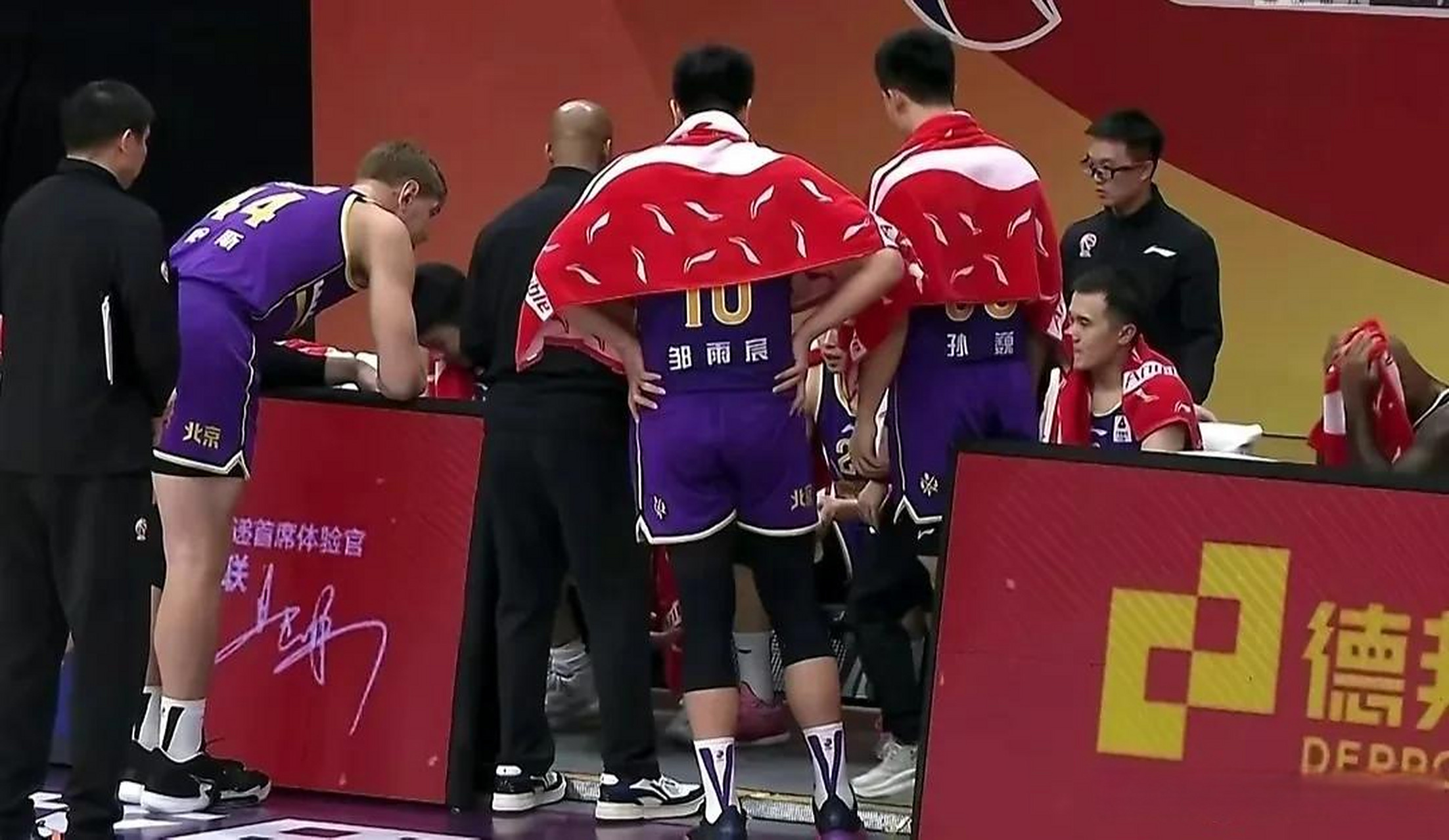 青年队主场击败对手，连胜开局