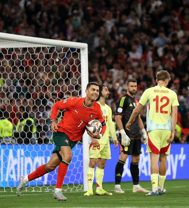 欧洲足球精彩战役掀起激情狂潮的简单介绍