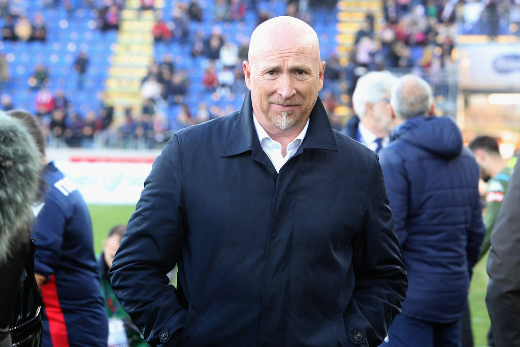 热那亚教练组将进行战术调整，保住工作的简单介绍