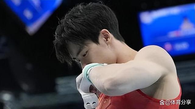 包含体操赛场惊现黑马，这位选手表现出众的词条