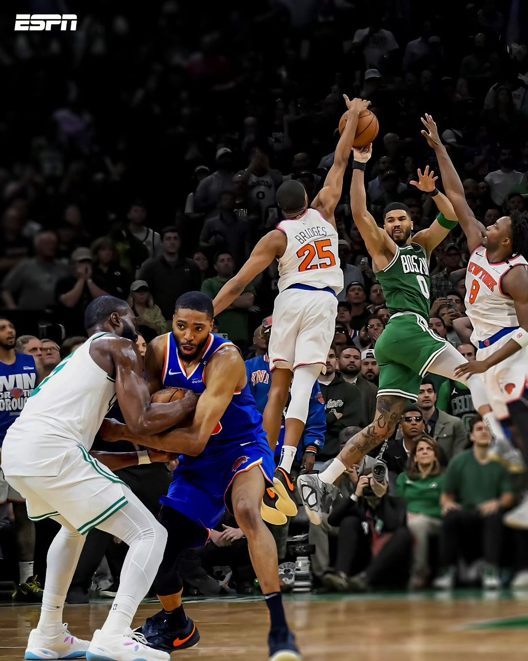 凯尔特人主场战胜猛龙，取得七连胜