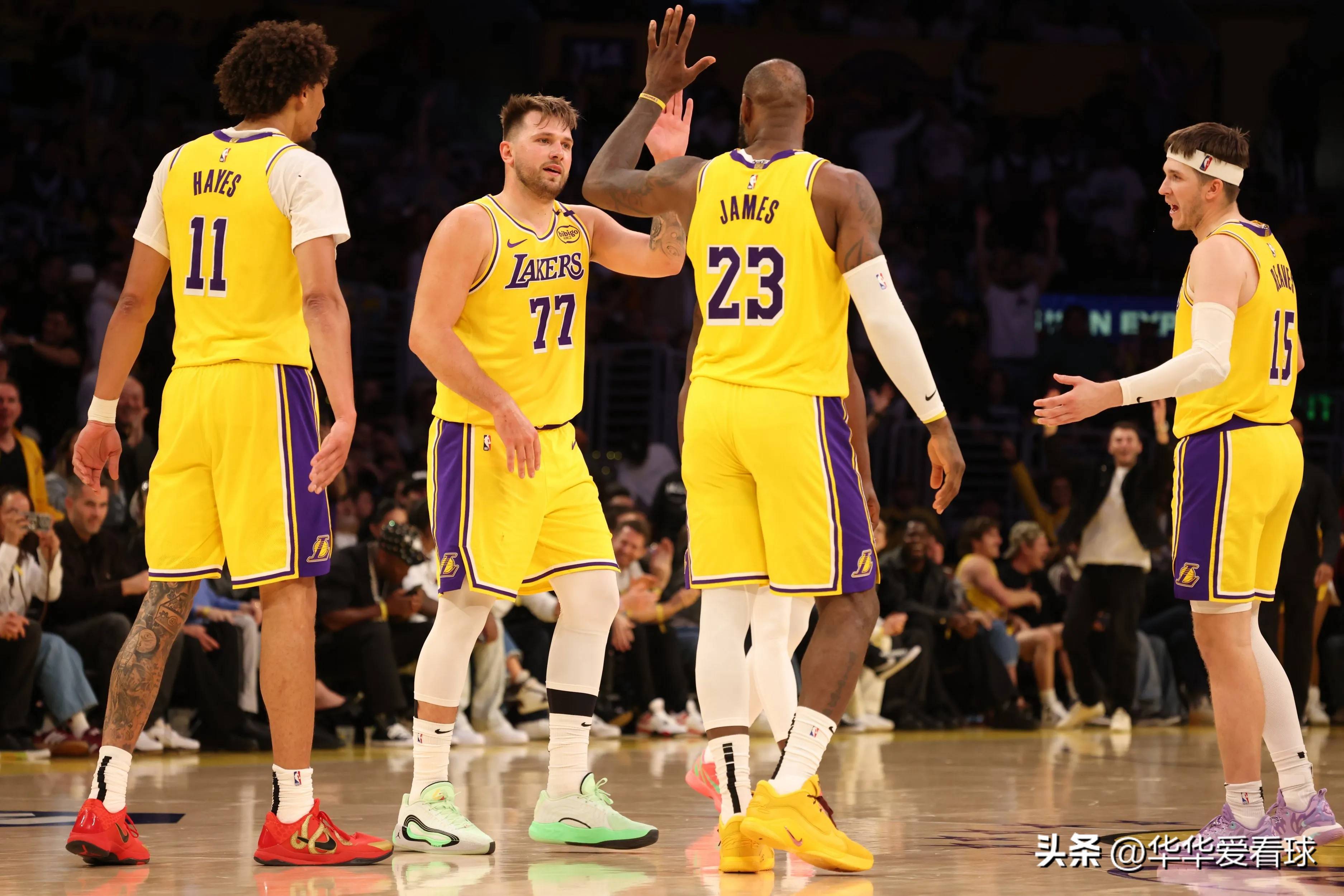 湖人客场苦战尼克斯，英格拉姆再次出色