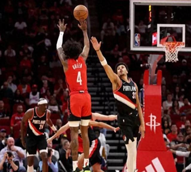 开拓者主场击败国王，全队表现出色