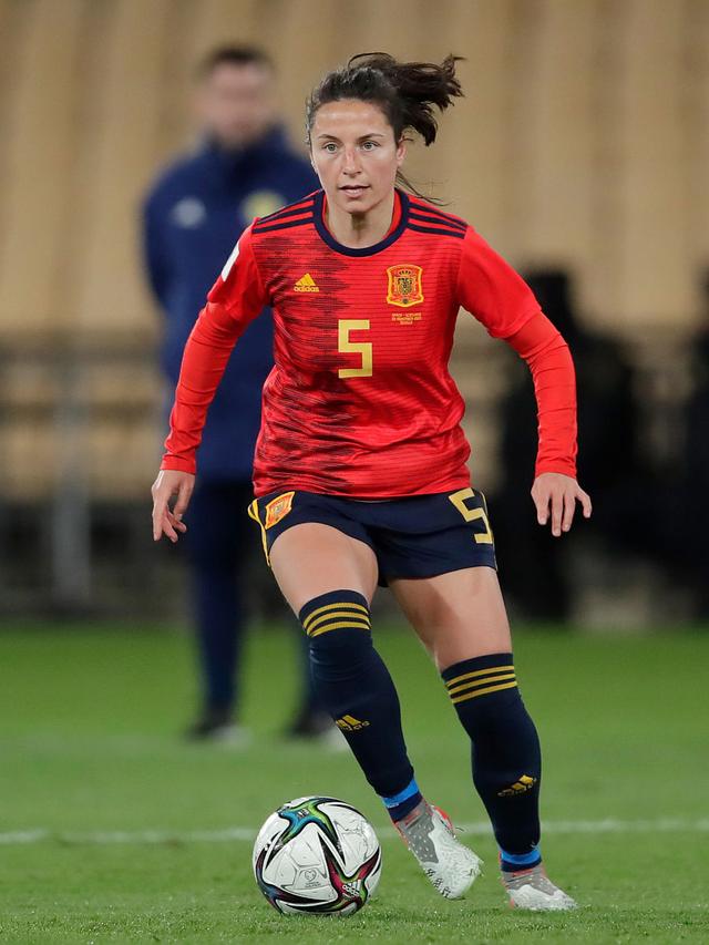 瑞典女足比赛中，荷兰队展现统治力